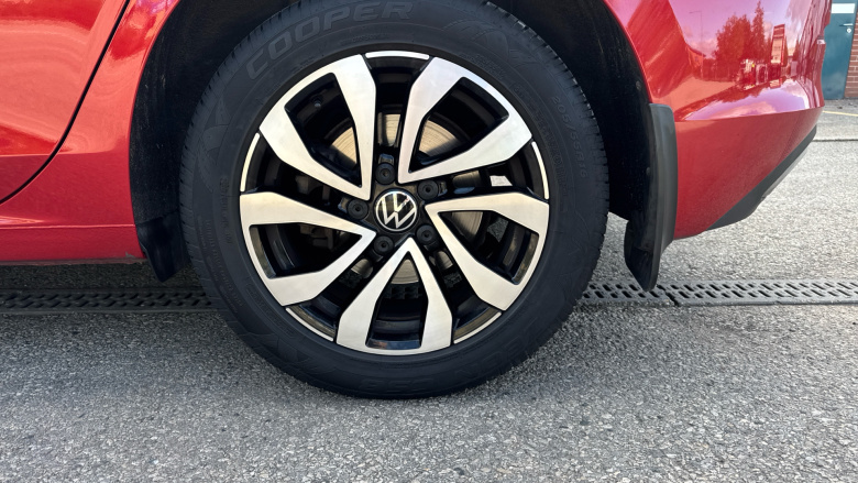 Volkswagen Golf 1.5 TSI 150 Active 5dr Petrol Hatchback